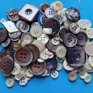 Lot of 144 Vintage Antique MOP Shell- Mother Of Pearl-Natural Shell-Abalone-Sewing Buttons  #2