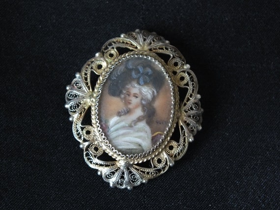 Antique French Brooch-Handpainted Miniature-Lady … - image 6