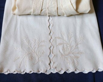 Victorian bestickte Baby Flanell Petticoat Lot-inklusive Bauch Binder