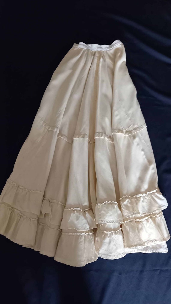 Antique Victorian Petticoat-Period Drama-Museum Pi