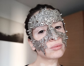 Metal Filigree Mask "Chimera" Costume Halloween Metal Mask Vampire Ball Halloween Party Witch Jewelry
