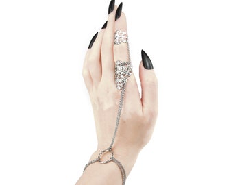 Fairy Bracelet "Freya" Halloween Ring Chain Bracelet Punk Jewelry, Ring Bracelet Goth Wedding Gift, Gothic Hand Chain Halloween Jewels