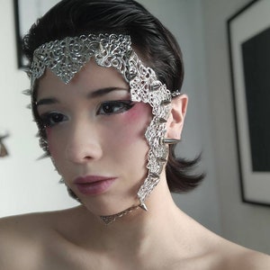 Face Frame &quot;Ros&quot; Filigree Mask with Studs - Jewelry Halloween Face Mask Horror Costume Jewels, Drag Queen Headpiece Vampire Mask Ball