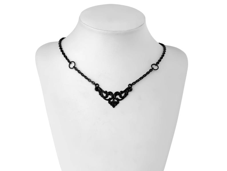 Floral Necklace Victorian Jewels "Amihan" Vampire Jewelry Goth Gift Idea Wedding Jewelry Gothic, Halloween Black Necklace Black
