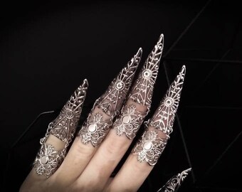 Nail Finger Claws "Syl" - Midi Ring - Drag Queen Accessory - Creepy Jewelry, Goth Valentines Gift, Sexy Valentines, Gothic Wedding Jewelry
