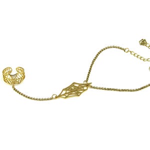 Spiderweb Ring Chain Bracelet "Arachne" Fairy Bracelet Belly Dance Jewelry Halloween Ring Bracelet Cobweb Jewels Halloween Hand Chain Gold