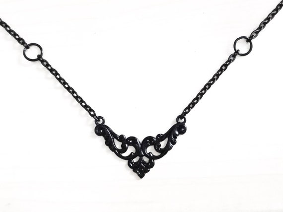 Floral Necklace Victorian Jewels "Amihan" Vampire Jewelry Goth Gift Idea Wedding Jewelry Gothic, Halloween Black Necklace
