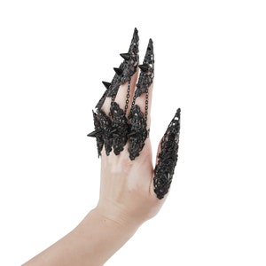 Finger Armor Divine Thorns Claw Rings Halloween Nail Jewelry Horror, Gothic Gift for Her, Witch Rings Vampire Nails image 2