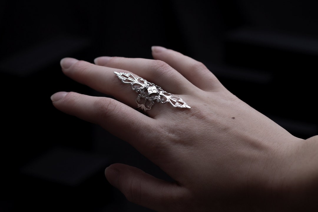 Gift for Her Gothic Ring "r-10" Vampire Jewelry Goth Girl Gifts Witchy Jewelry Dark Jewels Gothic - Etsy Japan
