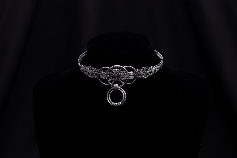 Filigraan choker met hoepels R-03, gothic cadeau voor haar punk ketting, grunge choker, cadeau voor goth vriendin afbeelding 5