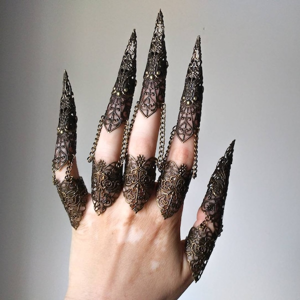 Finger Claws Steampunk Jewelry "Kona" Drag Queen Accessory Claw Rings Halloween Vampire Jewels Gothic Wedding Jewelry