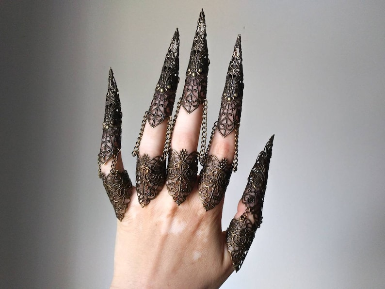 Finger Claws Steampunk Jewelry "Kona" Drag Queen Accessory Claw Rings Halloween Vampire Jewels Gothic Wedding Jewelry