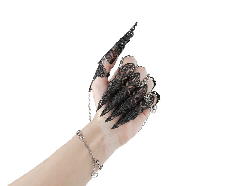 Black Claws, Gothic Glove with Claw Rings Reynisfjara Halloween Hand Jewelry, Gift for Goth Girlfriend, Gothic Wedding Jewelry, Witch Ring image 3