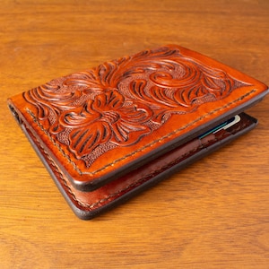 Vertical Bifold Wallet - Hand Stitched