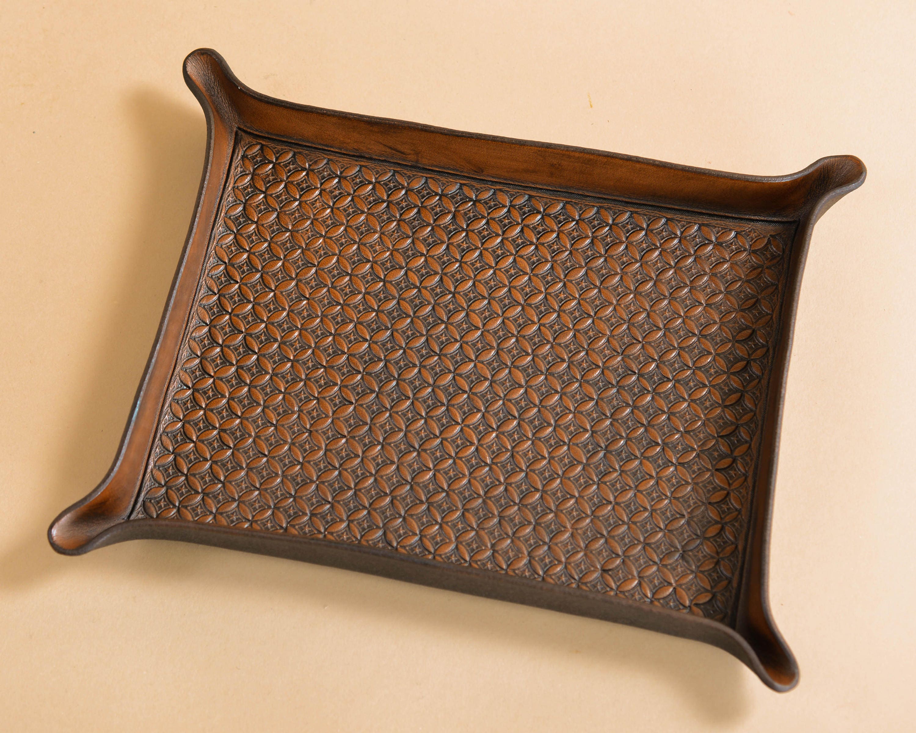 Tooled Leather Valet Tray Interlocking Circle Pattern Full Etsy