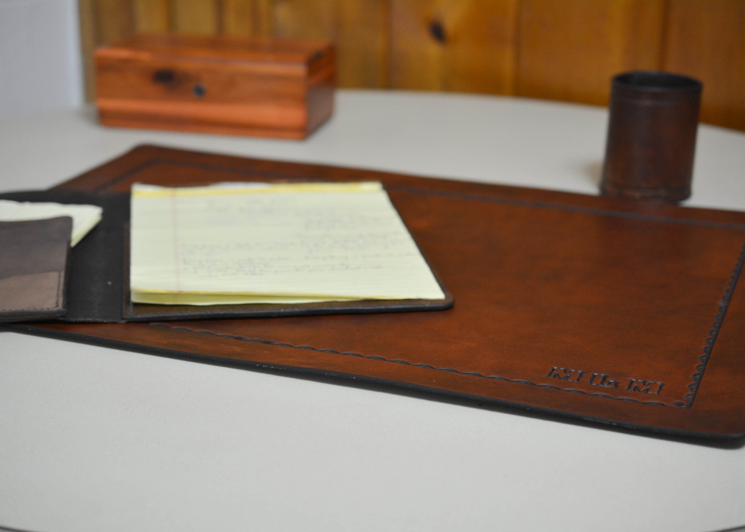 Desk Pad With Toold Border In Full Grain Leather