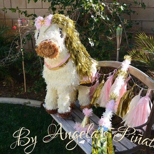 Carousel Horse Pinata Pink and Gold Pinata Shabby Chic Pinata Carnival Horse Pinata Circus Pinata Farm Birthday Pinata Angelas Pinatas bild 3