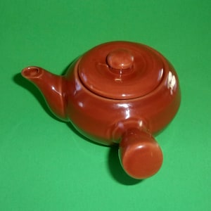 VINTAGE CERAMIC KYUSU Japanese Teapot Rust Colored Glazed Small 1980&#39;s Green Tea Sencha Lidded Unmarked Hole Lid Side Handled