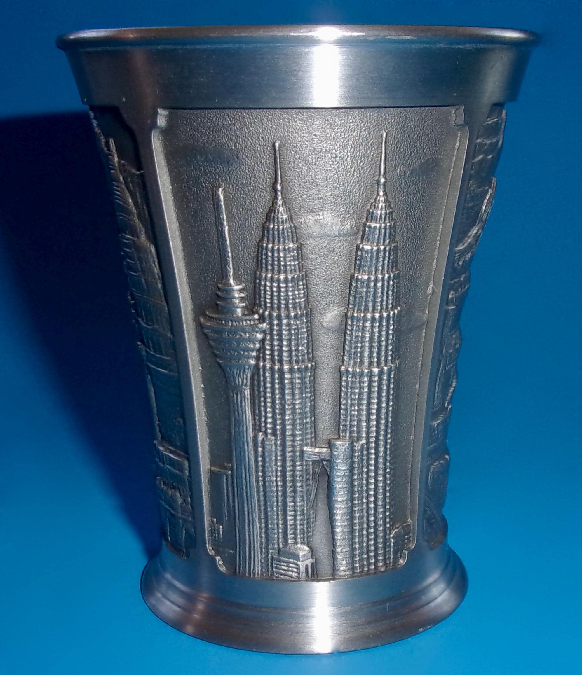 ROYAL SELANGOR PEWTER Vintage Tumbler Souvenir Singapore Malaysia
