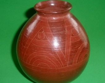 NICARAGUA VASE VINTAGE Pottery Rust Earth Tone Etched Geometric Designs Central America Nicaraguan Round Clay Primitive Folk Art Hand Thrown