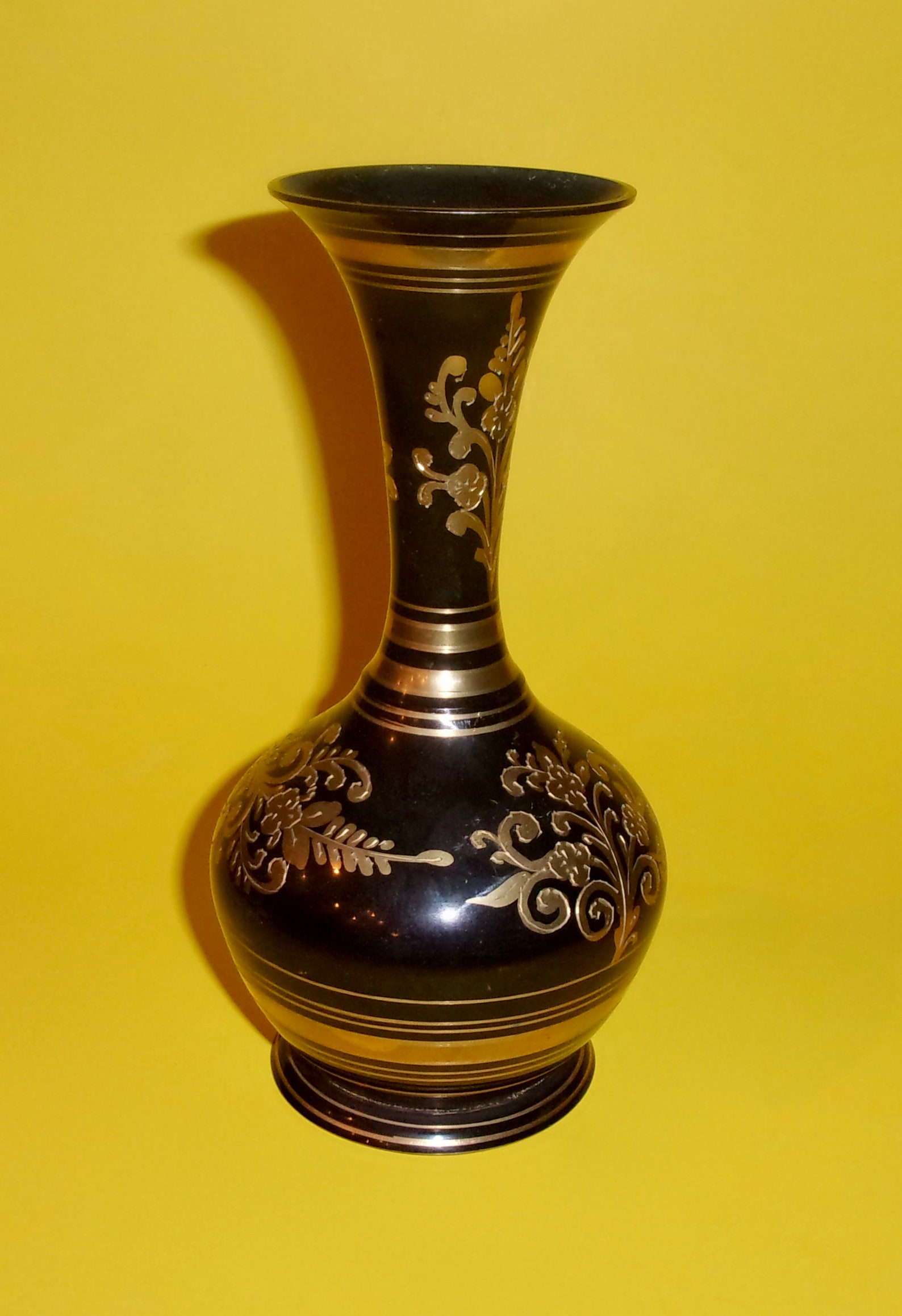 BRASS VASE INDIA Black Lacquered Metal Etched Floral Scroll Design Vintage East Indian Ethnic