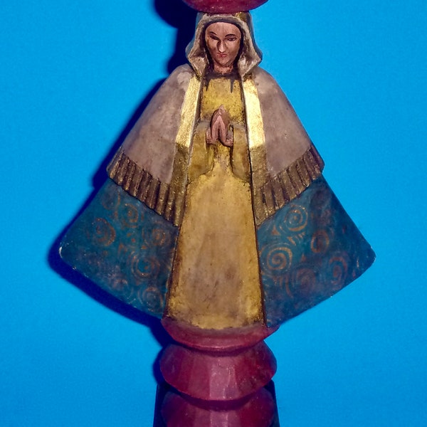 Antique Madonna Figure Wood Carved Painted Praying Virgin Mary Mexico Mexican Sombrero Hat Pedestal Religious Christian Icon Madre de Dios