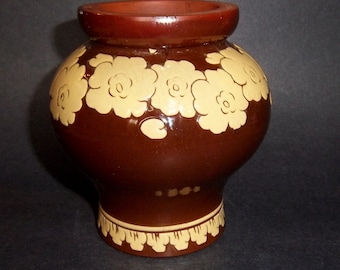 GINGER JAR Vase BROWN Painted Terracotta Raised Cream Colored Floral Vintage Antique Deco Korean Japanese Chinese Ceramic Red Clay Unmarked