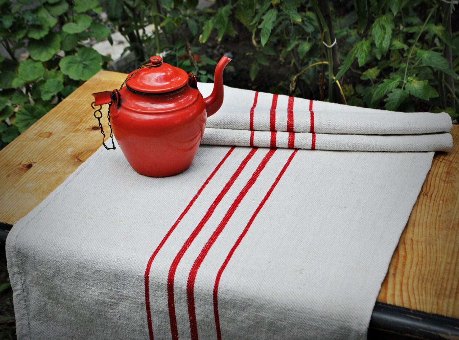 Coureur de Table Sac Grain Cru - Rayures Rouges Tissu Handwoven Chanvre Européen