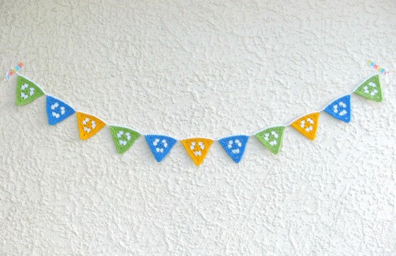 Granny Triangle Bunting Crochet Pattern PDF File Alexandra MackeNZie image 5