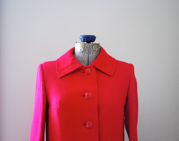 Rouge Trench Coat with vintage buttons