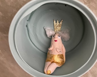 Queen in a can, ceramic figurine, little woman