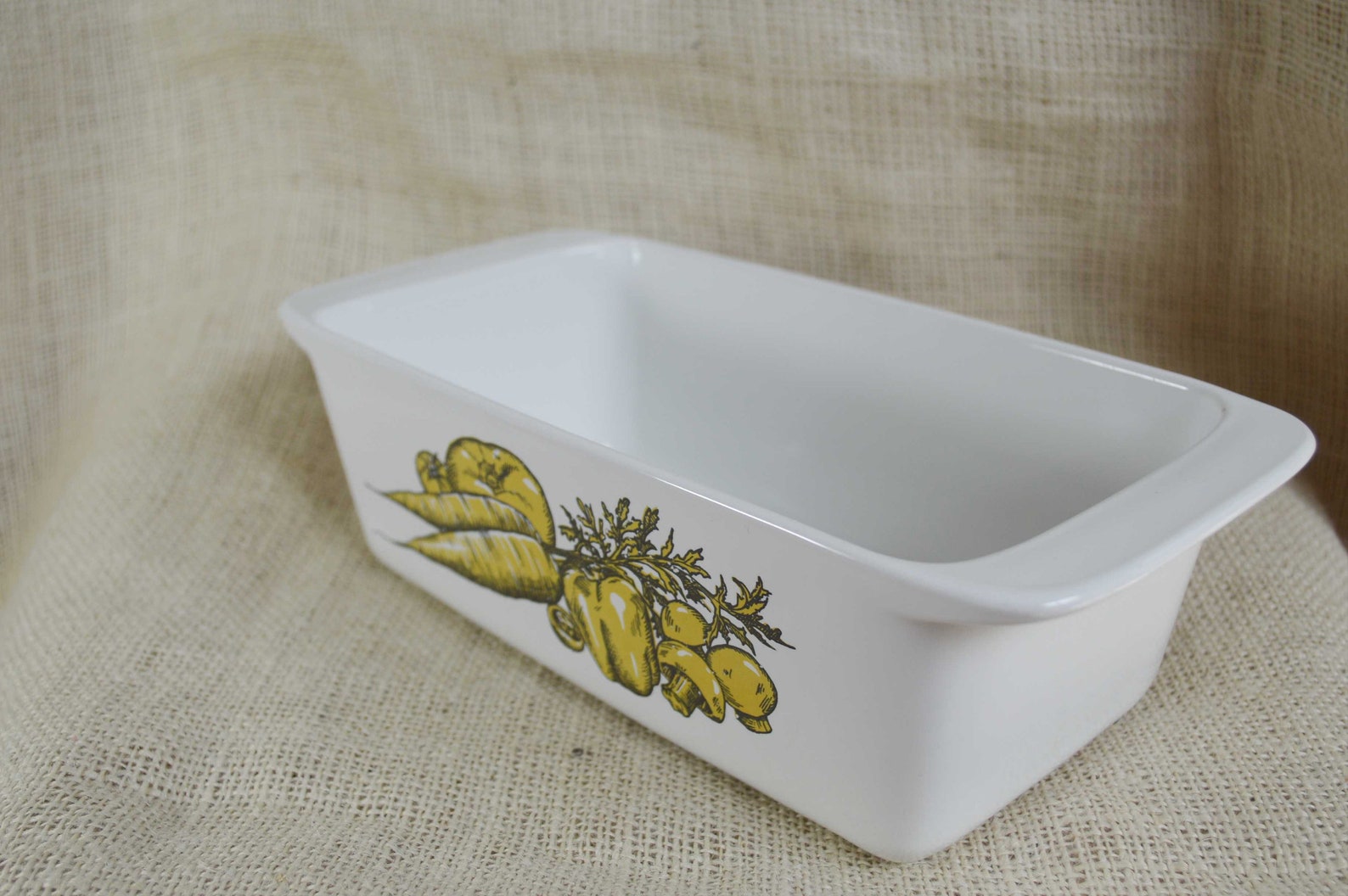 Vintage Corning Ware in Nature's Bounty // 2 quart Etsy