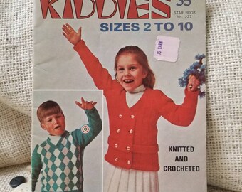 American thread Kiddies knitted and crocheted pattern book - sizes 2 to 10