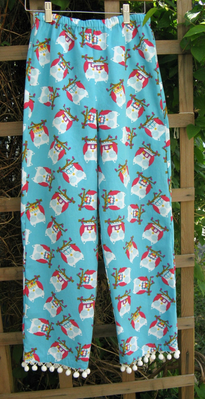 Girls Owl Lounge pants. Owl pajama pants with pom-pom trim Size 10
