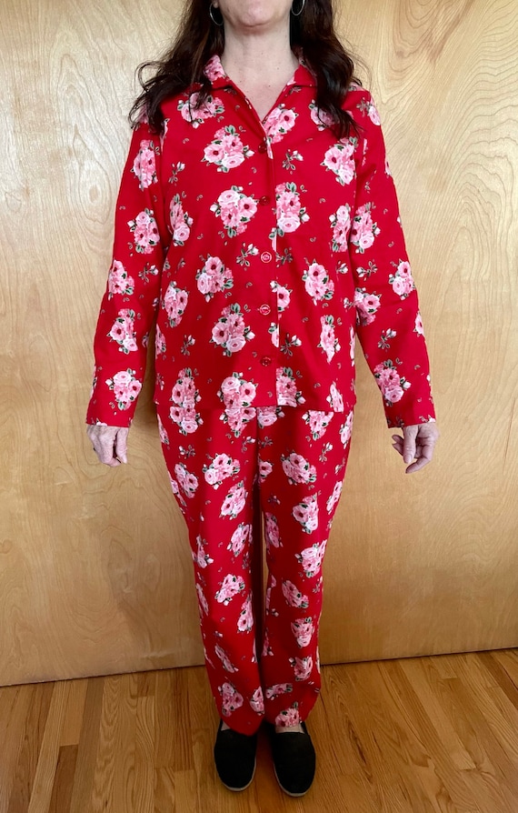 Flannel Pajama Set, Classic Pajama Set, Valentine's Day Gift. 