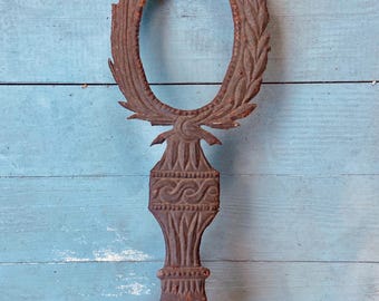 Antique Spanish Colonial Relicuario  19th Century
