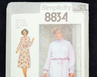 UNCUT Vintage SIMPLICITY #8834 Misses Dress and Tie Belt Sewing Pattern  Size 18 & 20   1978