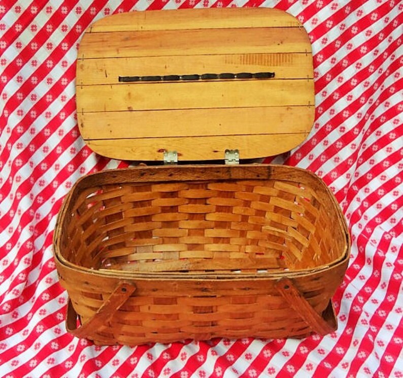 Vintage PICNIC BASKET With Center Hinged Lid and Swing Handles Etsy