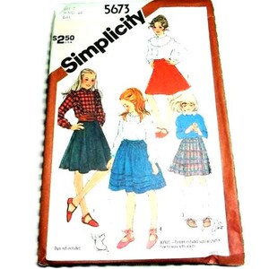 UNCUT Simplicity 5673 Girls' Set of Skirts in Two Lengths PATTERN