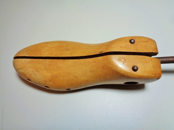 WOOD Shoe Hand Crank Stretcher Forms - image 4