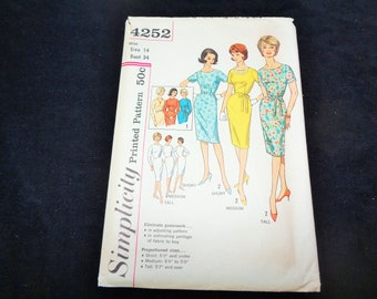 Vintage SIMPLICITY #4252 Misses' One Piece Dress in Proportioned Sizes Sewing Pattern Size 14 Bust 34"