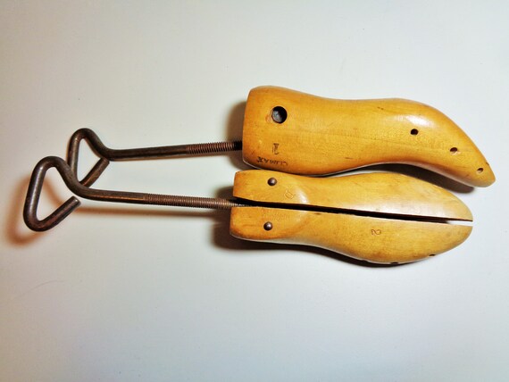 WOOD Shoe Hand Crank Stretcher Forms - image 2