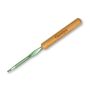 Bamboo Crochet Hook Set - Personalized Crochet Hook - Wooden Crochet Hooks - Gift for Crocheters - Metal Crochet Hooks - Crafting Gifts