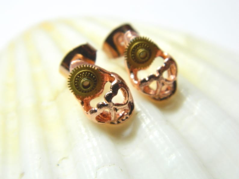 miniature skulls clock parts small honeymoon surprise rose golden unique birthday gift Gothic jewelry steam punk earrings Homo Steampunk