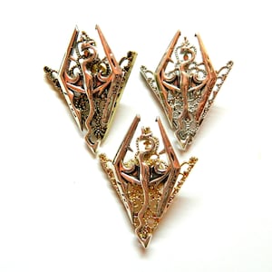 Celtic Dragon Skyrim collar pin clip, triangular brooch Bronze/Golden/Silver, boutonniere, wedding lapel, cardigan pin, hat cravat stick