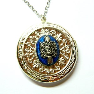 Scatola per anelli Steampunk con lettera S, 2 foto preferite, medaglione ricordo con foto di fidanzamento blu argento, contenitore per pillole regalo a sorpresa per la luna di miele