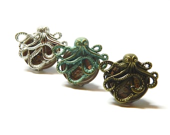 Steampunk Big Octopus Cthulhu Bolo Tie Lord of the oceans, clockwork fashion men's jewelry, gift for hubby, father, friend, cord, pendants