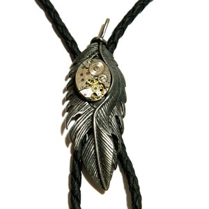 Corbata bolo steampunk, ojo de reloj de hoja raspada del tiempo, color plata antigua, cumpleaños, boda, compromiso, día de San Valentín, joya