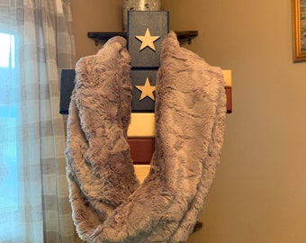 Luxe Cuddle Glacier in Simply Taupe Infinity Scarf