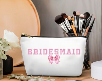 Personalized Cosmetic Pouch Custom Makeup Bag Gift Custom Make Up Pouch Women Teen Birthday Gift Monogram Cosmetic Bag Bridesmaid Gift Idea